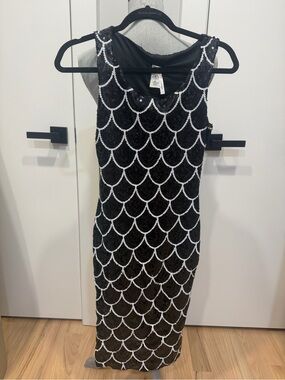 Black Sequin Scallop Sheath Dress